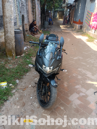 SUZUKI GIXXER SF Fi ABS 250